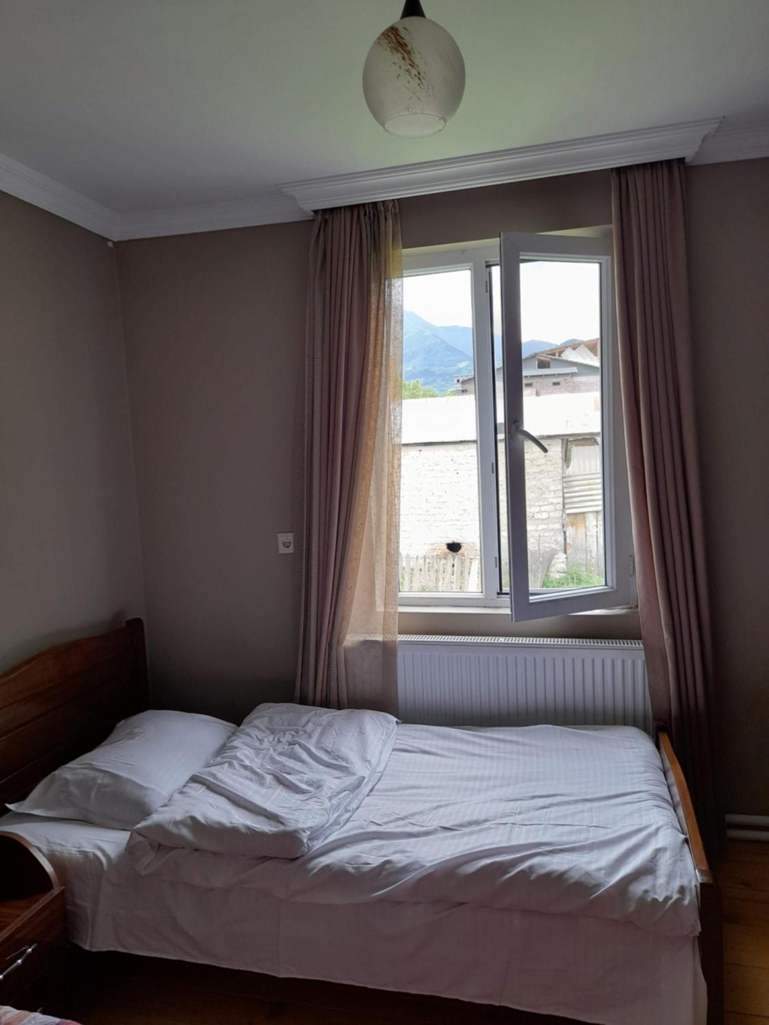 Hotel House Mon Amie Mestia Zewnętrze zdjęcie